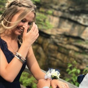 Meet your Posher, Maddie